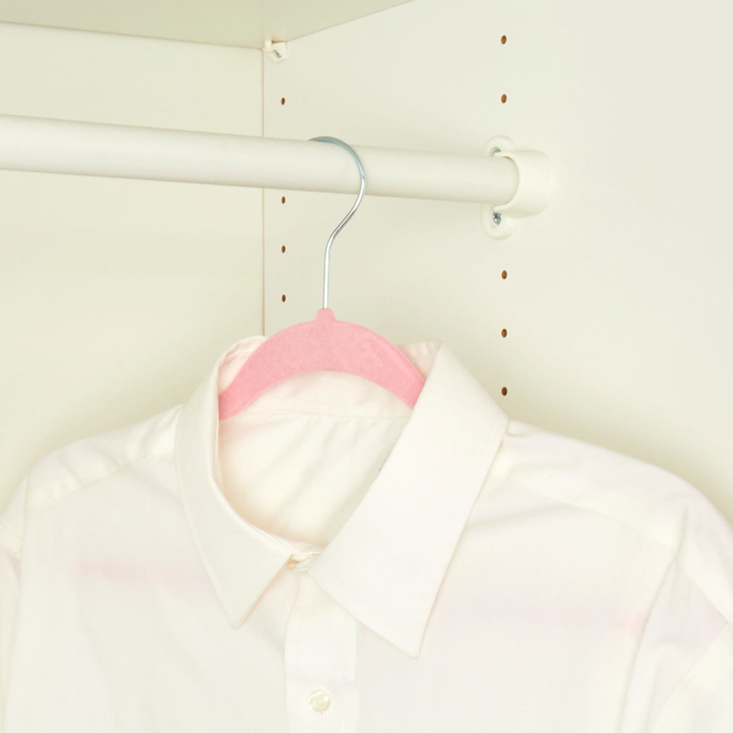 10 Piece Velvet Hanger, Pink