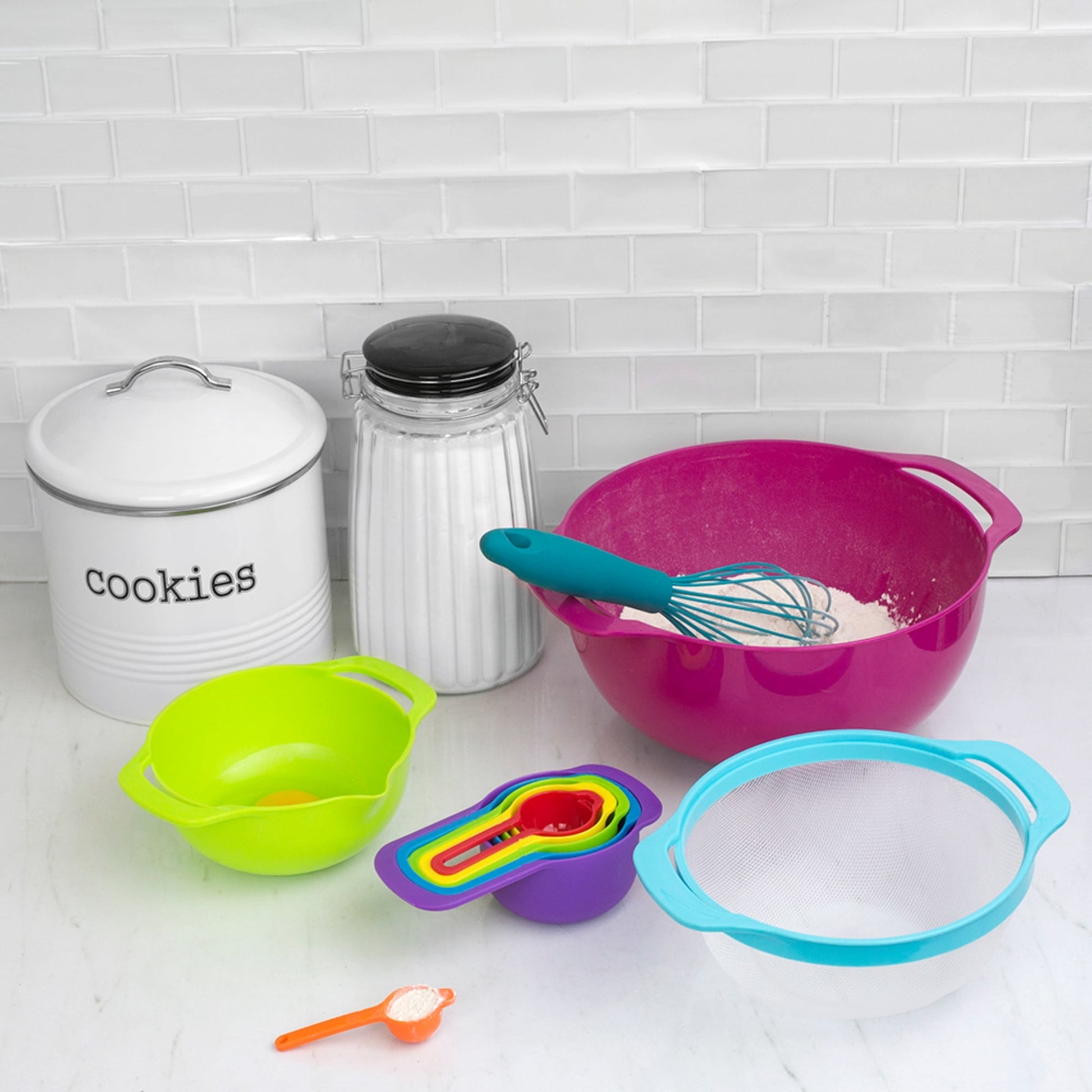 Cook with Color Prep Bowls - 8 Piece Nesting Plastic Meal Prep Bowl Set  with Lids - Small Bowls Food Containers 
