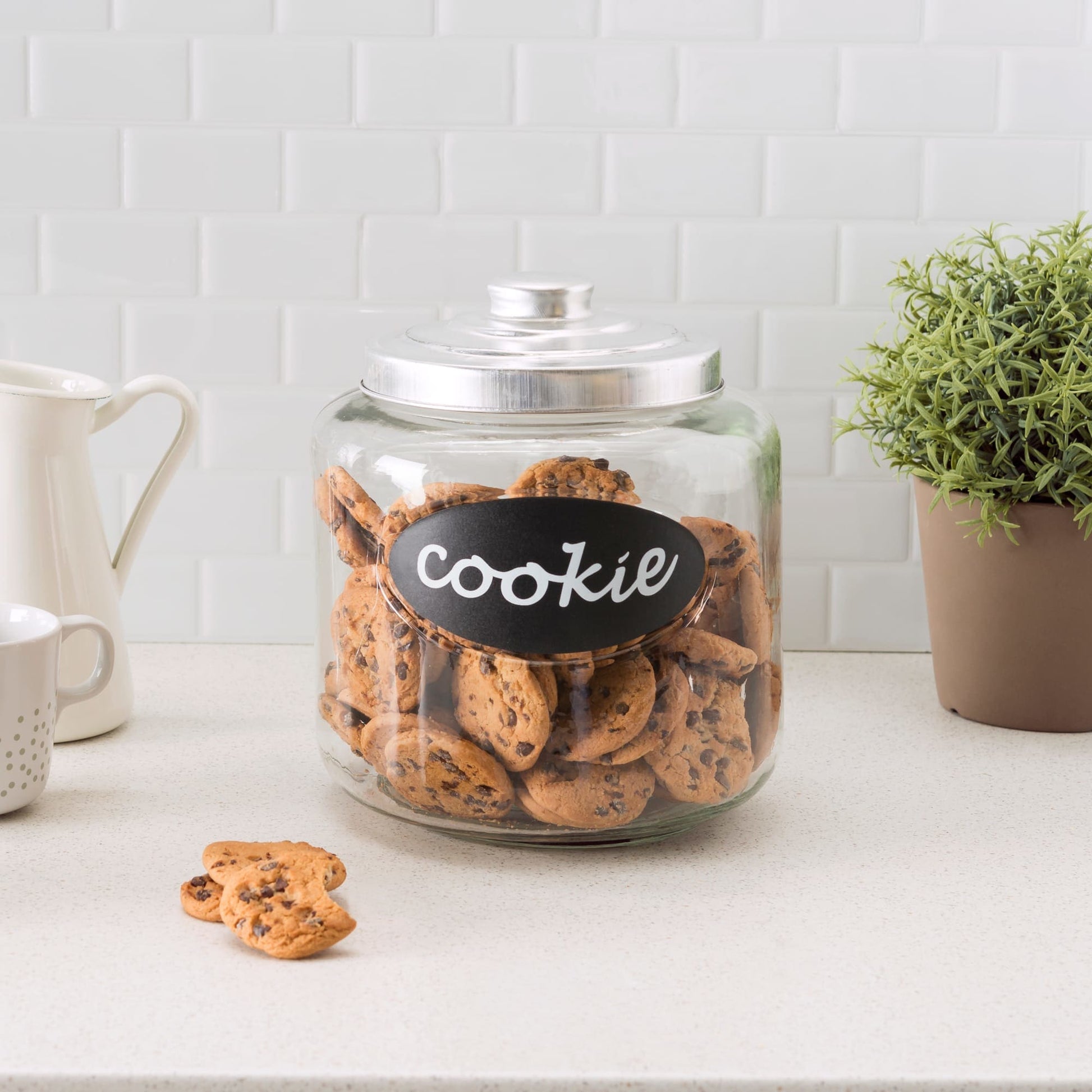 Classic Counter Top Glass Cookie Jars with Metal Lids