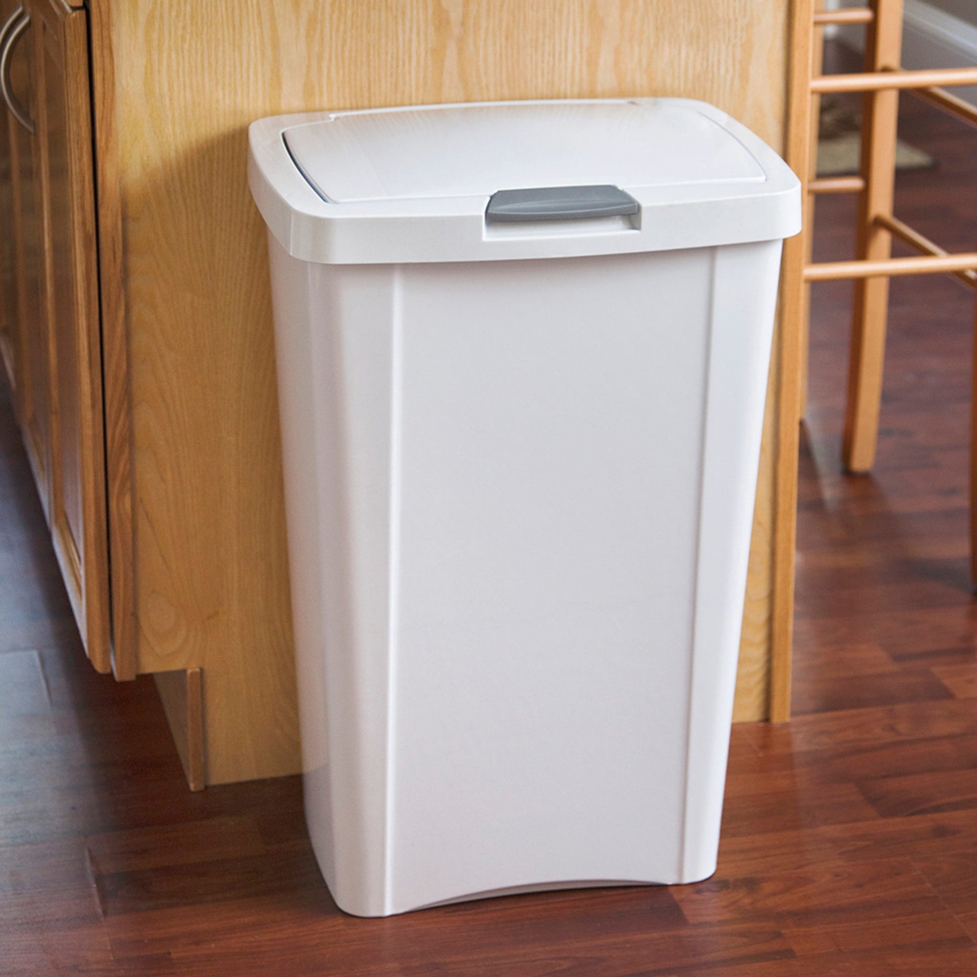 13 Gallon White Trash Can – The Clean Store
