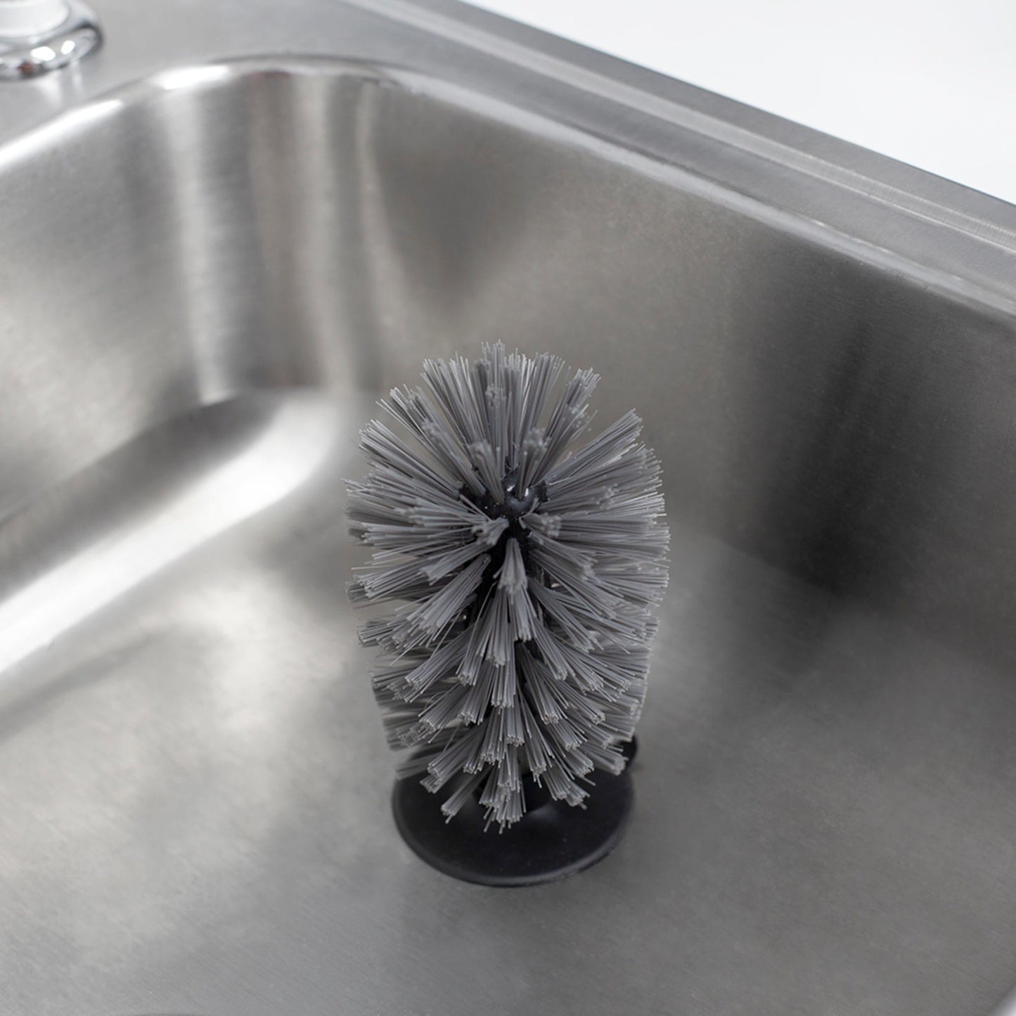 Standing Suction Cup Plastic Sink Brush, Black